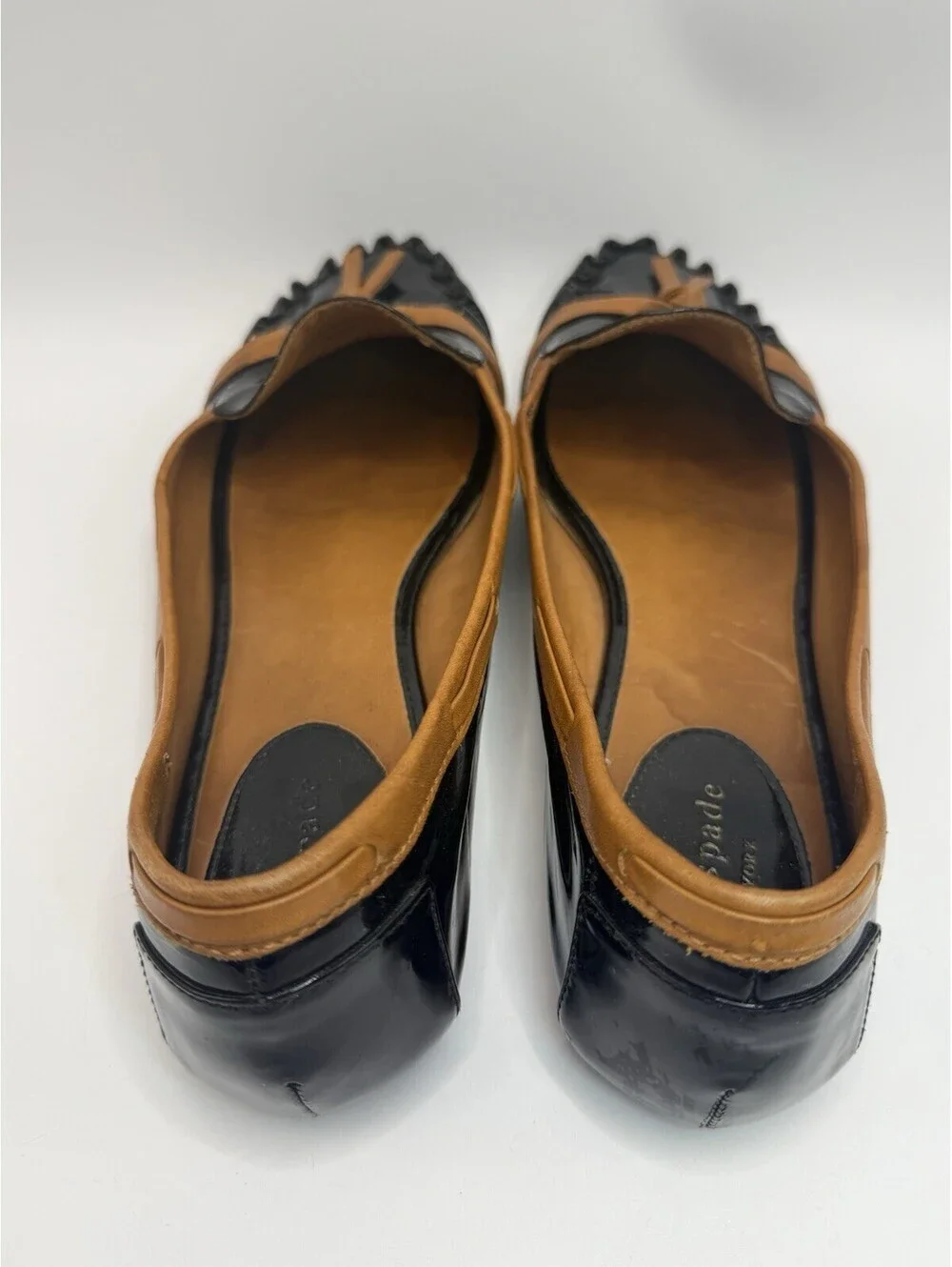 Kate Spade Black Patent Leather With Tan Leather Trim Moccasin Women Sz 8.5 US